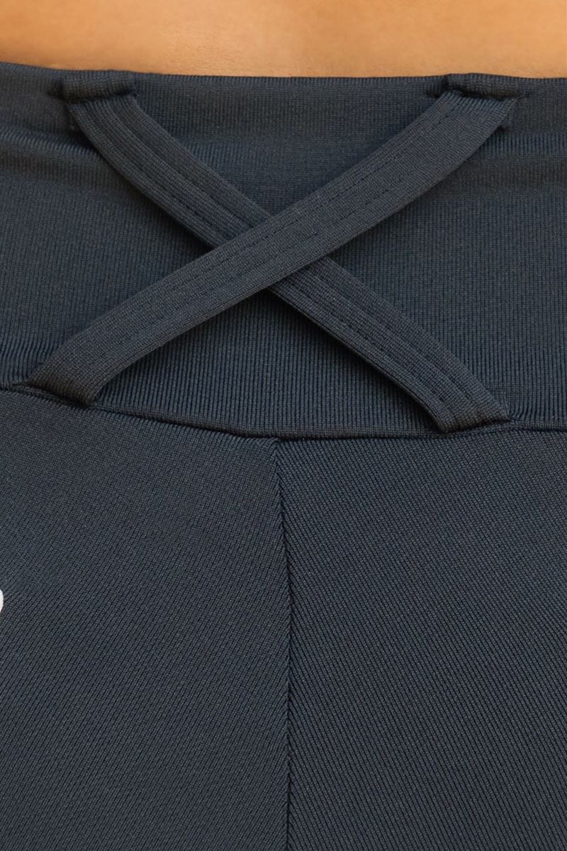 裾ジップアップブーツカットパンツ ブラック/ホワイト