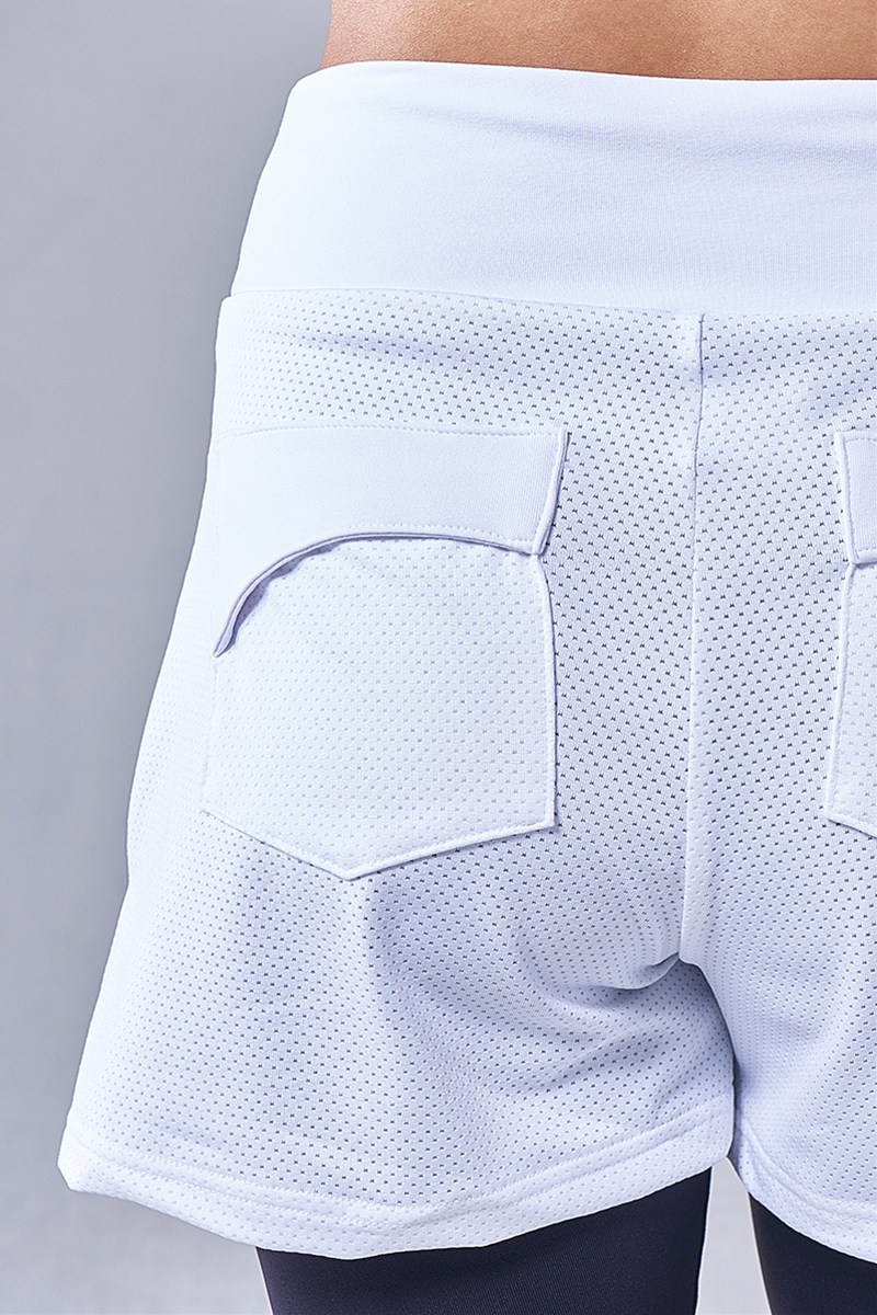 ショートパンツ