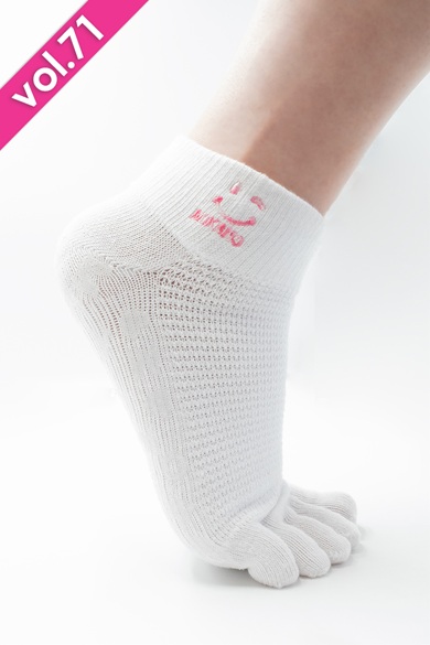 ホワイト/ピンクマルチ【23-25】